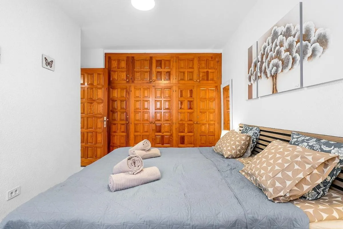Oceanview 2Br Apartment In Los Gigantes Santiago Del Teide Spain