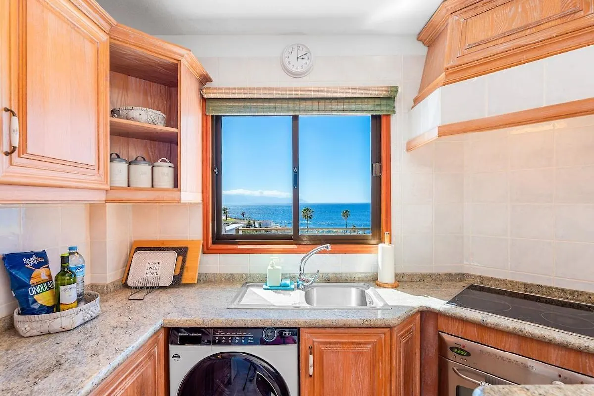 Oceanview 2Br Apartment In Los Gigantes Santiago Del Teide 0*,  Spain